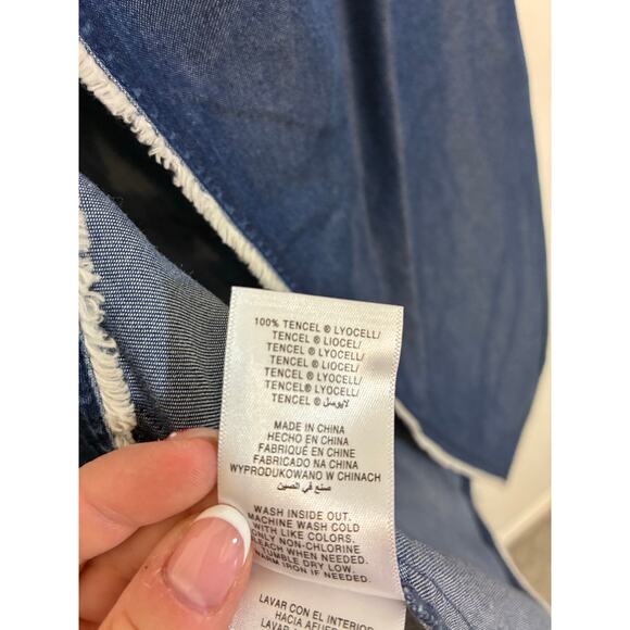 Kenneth Cole New York Denim Blouse Preppy Minimalist M Asymmetrical Western - Picture 6 of 6